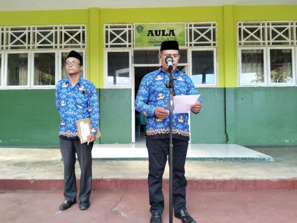 MTs Negeri 1 Tidore Gelar Upacara Hari Lahir Pancasila dengan Khidmat